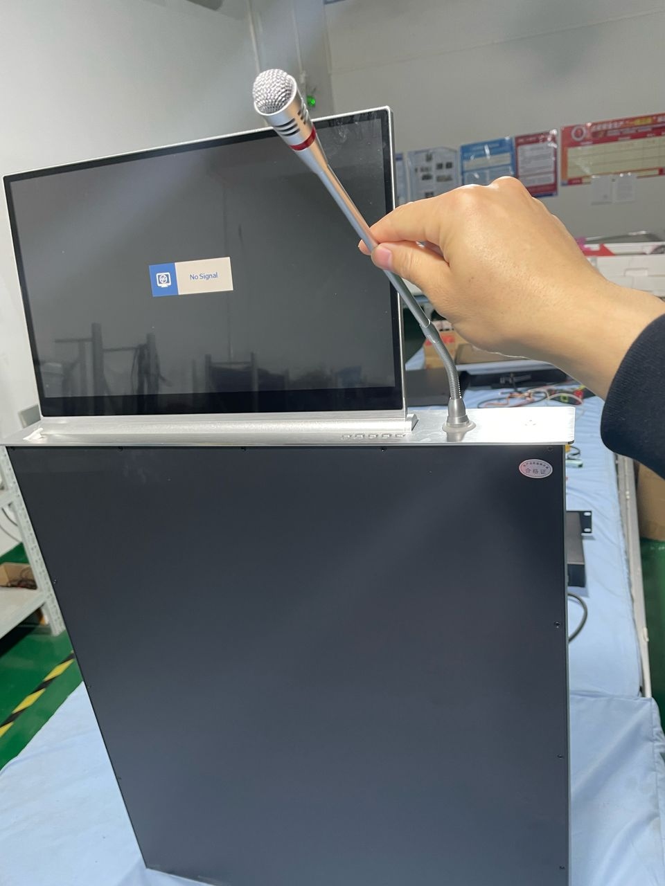 15.6/17.3/18.5/21.5/23.8 Lift Monitor untuk Ruang Konferensi
